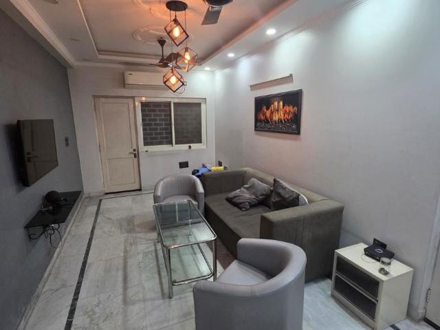 Rental | 2 BHK + Pooja Room 900 Sq.Ft. Apartment in Vasant Apartment Mayur Vihar