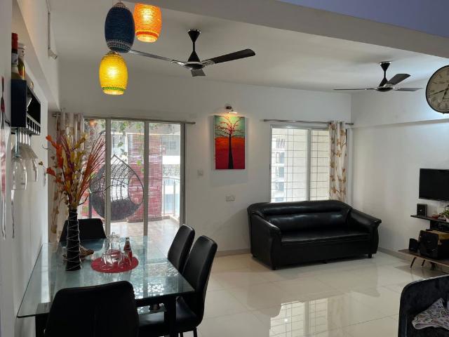 Rental | 2 BHK + Pooja Room 950 Sq.Ft. Apartment in Majestique Euriska