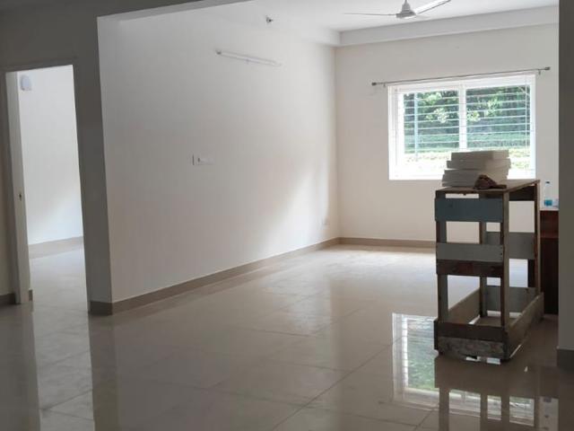 Rental | 2 BHK + Pooja Room 950 Sq.Ft. Apartment in Mantri Webcity