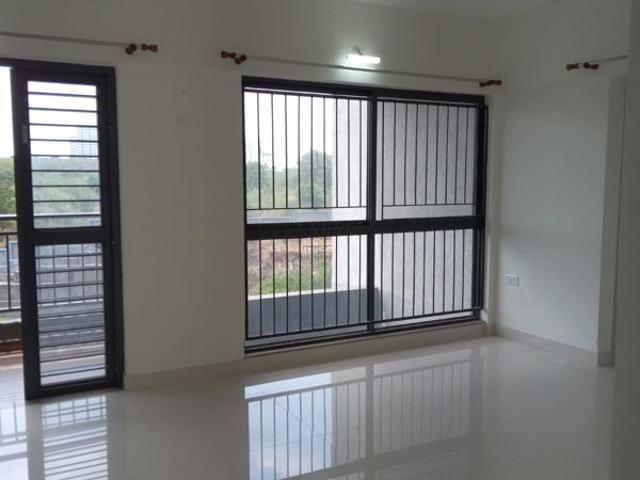 Rental | 2 BHK + Pooja Room 950 Sq.Ft. Apartment in Kumar Palmspring Towers