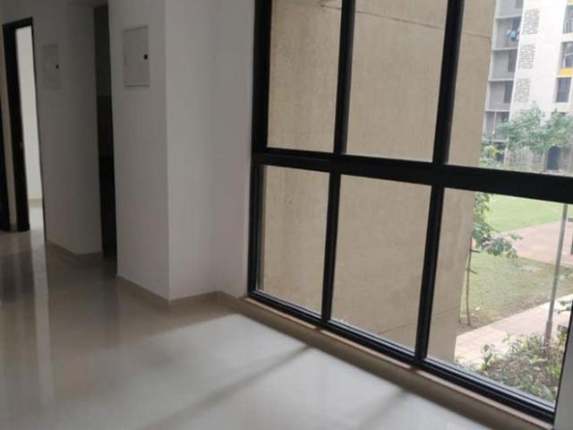 Rental | 2 BHK + Pooja Room 969 Sq.Ft. Apartment in Lodha Palava Exotica