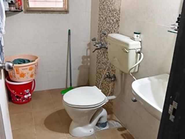 Rental | 2 BHK + Pooja Room 984 Sq.Ft. Apartment in B.U.Bhandari Everglade