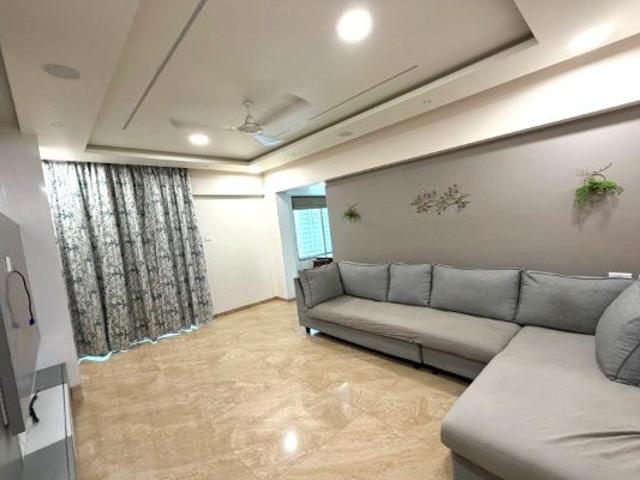 Rental | 2 BHK + Pooja Room 985 Sq.Ft. Apartment in Venkatesh Graffiti
