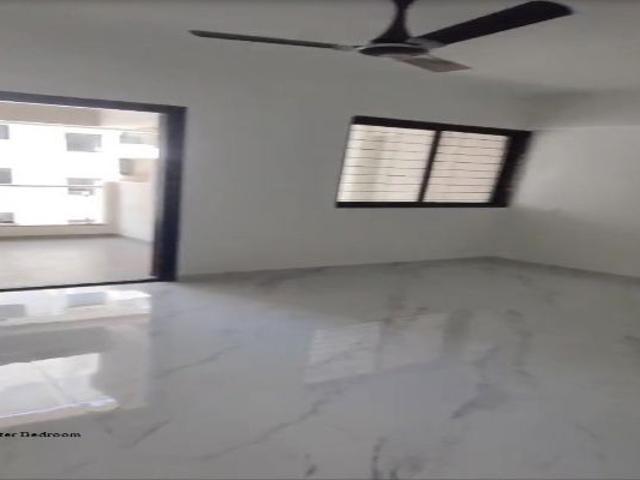 Rental | 2 BHK + Pooja Room 1100 Sq.Ft. Apartment in Arihant Samarth Nagar