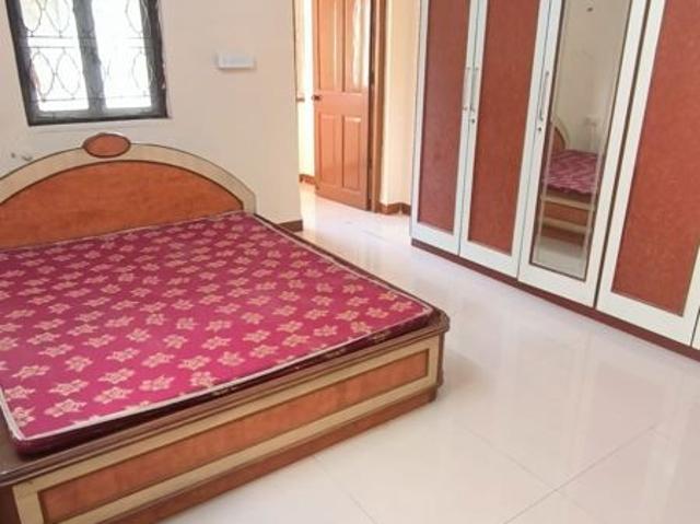 Rental | 2 BHK + Pooja Room 1100 Sq.Ft. Apartment in Suleman Chembar Apartment