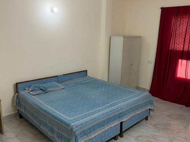 Rental | 2 BHK + Pooja Room 1145 Sq.Ft. Apartment in Amrapali Hanging Gardens