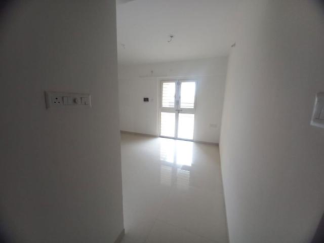 Rental | 2 BHK + Pooja Room 1150 Sq.Ft. Apartment in Kohinoor Zen Estate