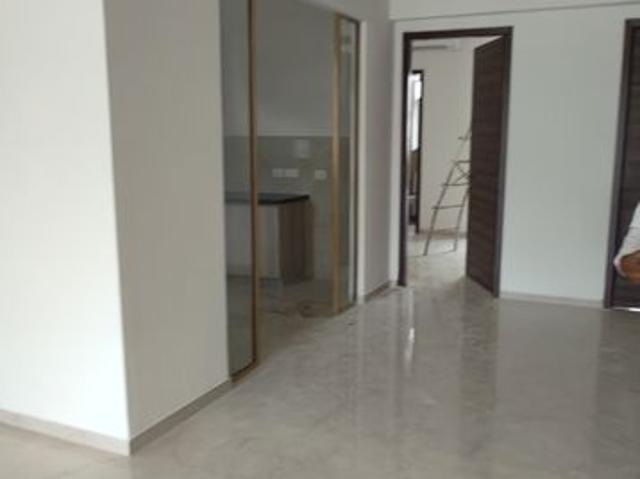 Rental | 2 BHK + Pooja Room 1150 Sq.Ft. Apartment in Smart World Orchard