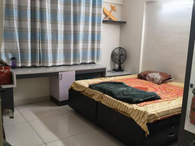 Rental | 2 BHK + Pooja Room 1200 Sq.Ft. Apartment in Mahaveer Celesse