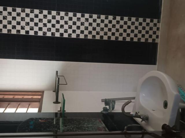 Rental | 2 BHK + Pooja Room 1250 Sq.Ft. Independent House in Sector 16