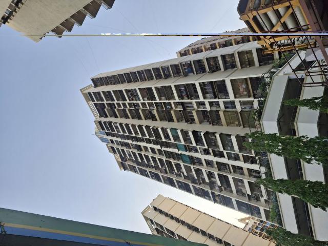 Rental | 2 BHK + Pooja Room 1268 Sq.Ft. Apartment in Neelkanth Heights
