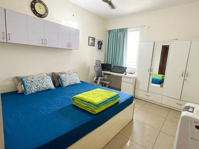 Rental | 2 BHK + Pooja Room 1300 Sq.Ft. Apartment in Prestige Royale Gardens