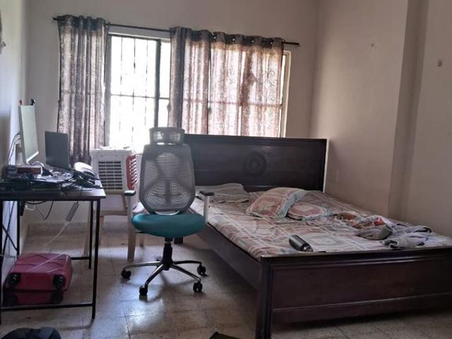Rental | 2 BHK + Pooja Room 1300 Sq.Ft. Apartment in Saffire Park