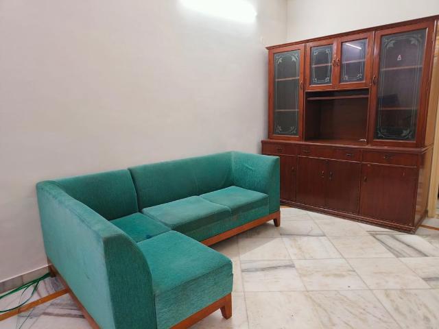 Rental | 2 BHK + Pooja Room 1300 Sq.Ft. Independent House in RWA Apartments Sector 41