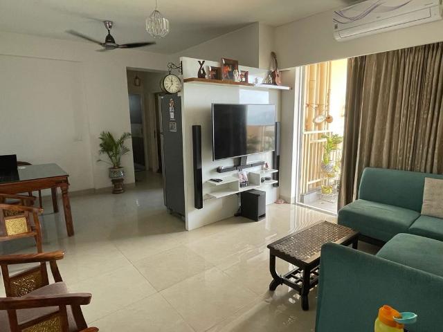 Rental | 2 BHK + Pooja Room 1330 Sq.Ft. Apartment in M3M Marina