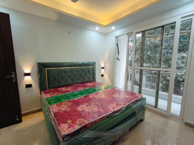 Rental | 2 BHK + Pooja Room 1500 Sq.Ft. Apartment in Saket
