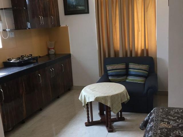 Rental | 2 BHK + Pooja Room 150 Sq.Yd. Apartment in Sector 10A