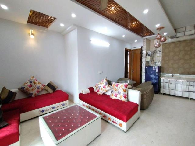 Rental | 2 BHK + Pooja Room 1800 Sq.Ft. Apartment in Sector 10