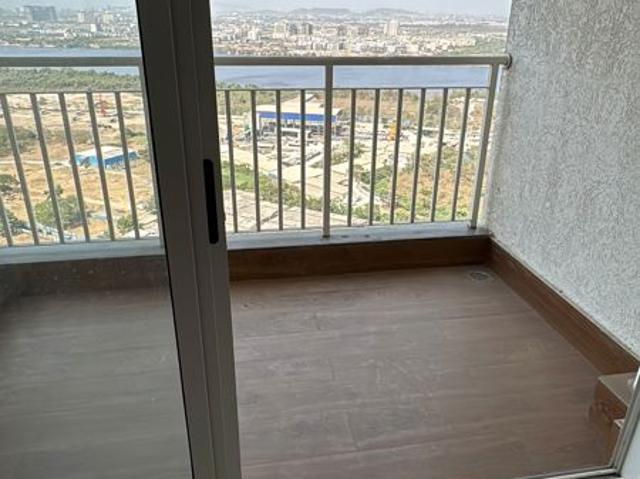 Rental | 2 BHK + Pooja Room,Extra Room 750 Sq.Ft. Apartment in Lodha Amara New Tower
