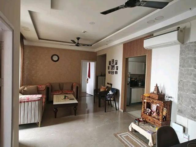 Rental | 2 BHK + Pooja Room,Servant Room 1000 Sq.Ft. Apartment in Chattarpur