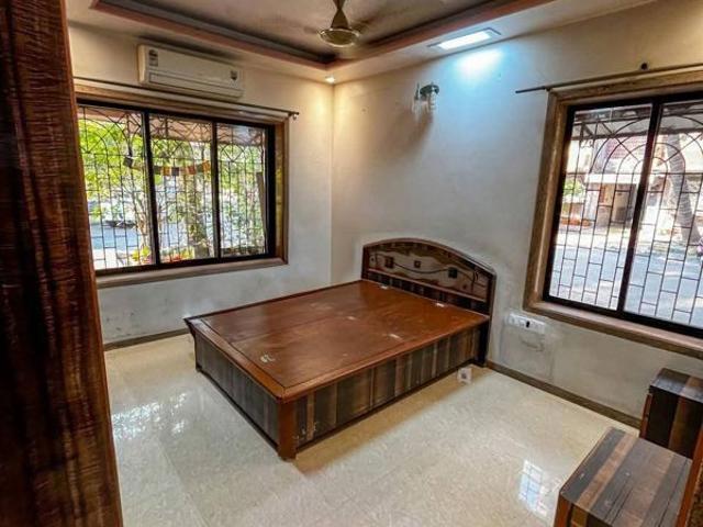 Rental | 2 BHK + Pooja Room,Servant Room 1000 Sq.Ft. Apartment in Vikas Park