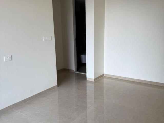 Rental | 2 BHK + Pooja Room,Servant Room 684 Sq.Ft. Apartment in Dosti Eastern Bay Phase 1