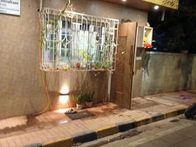 Rental | 2 BHK + Pooja Room,Servant Room,Extra Room 1000 Sq.Ft. Apartment in Charisma Amar Baug