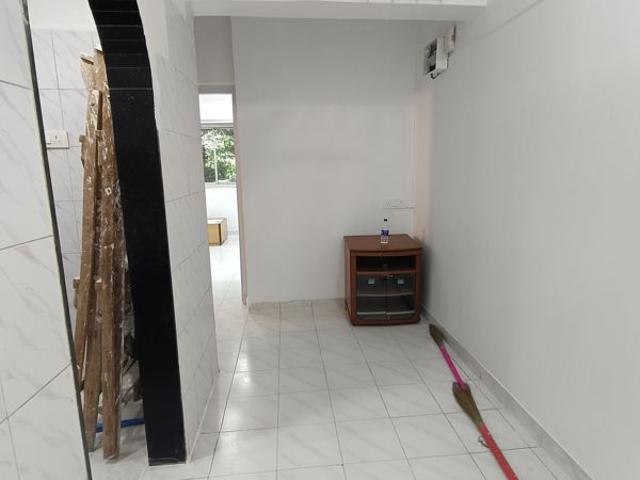 Rental | 2 BHK + Pooja Room,Servant Room,Extra Room 1100 Sq.Ft. Apartment in Diamond CHS