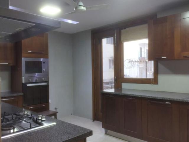 Rental | 2 BHK + Pooja Room,Servant Room,Study Room 900 Sq.Ft. Apartment in Malviya Nagar