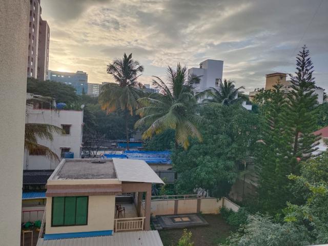 Rental | 2 BHK + Pooja Room,Servant Room,Study Room,Extra Room,Basement,Store Room 1300 Sq.Ft. Apartment in Kiran Shubhlabh