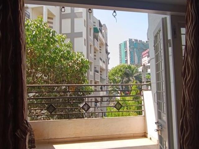 Rental | 2 BHK + Pooja Room,Servant Room,Study Room,Extra Room,Basement,Store Room 700 Sq.Ft. Apartment in Laxmi Vrindavan