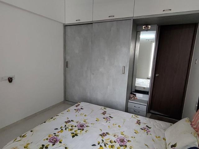 Rental | 2 BHK + Pooja Room,Servant Room,Study Room,Extra Room,Basement,Store Room 840 Sq.Ft. Apartment in Majestique Towers
