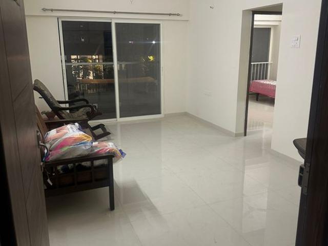 Rental | 2 BHK + Pooja Room,Servant Room,Study Room,Extra Room,Basement,Store Room 850 Sq.Ft. Apartment in Megapolis Serenity