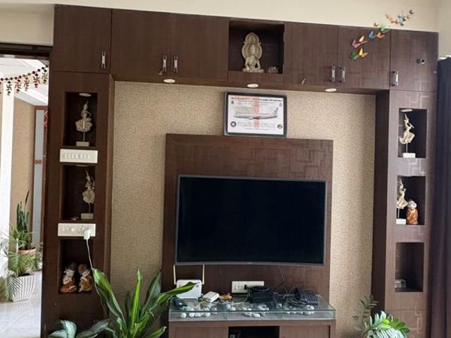 Rental | 2 BHK + Pooja Room,Servant Room,Study Room,Extra Room,Basement,Store Room 860 Sq.Ft. Apartment in Gera Song Of Joy