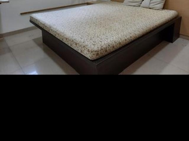 Rental | 2 BHK + Pooja Room,Servant Room,Study Room,Extra Room,Basement,Store Room 90000 Sq.Ft. Apartment in Bansi Villa