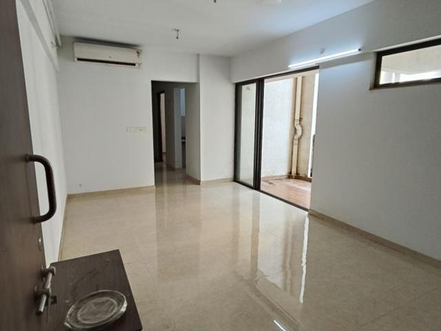 Rental | 2 BHK + Pooja Room,Store Room 730 Sq.Ft. Apartment in Lodha Lakeshore Greens