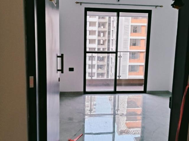 Rental | 2 BHK + Pooja Room,Study Room,Extra Room 950 Sq.Ft. Apartment in Unique Youtopia