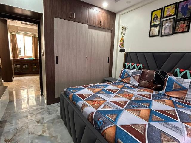 Rental | 2 BHK + Pooja Room,Study Room 1000 Sq.Ft. Apartment in Saraswati Vihar