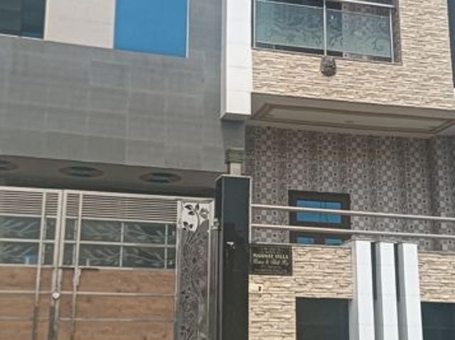 Rental | 2 BHK + Pooja Room,Study Room 135 Sq.Ft. Villa in Wave City
