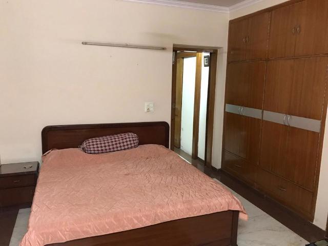 Rental | 2 BHK + Pooja Room,Study Room 200 Sq.Mt. Villa in RWA Apartments