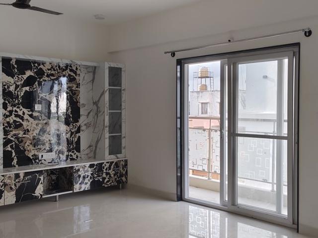Rental | 2 BHK + Prayer Room 1050 Sq.Ft. Apartment in Halasuru