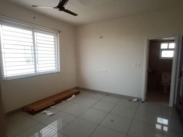 Rental | 2 BHK + Prayer Room 1100 Sq.Ft. Apartment in DSR RR Avenues