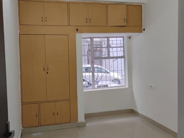 Rental | 2 BHK + Prayer Room 1200 Sq.Ft. Apartment in Sector 4 Dwarka