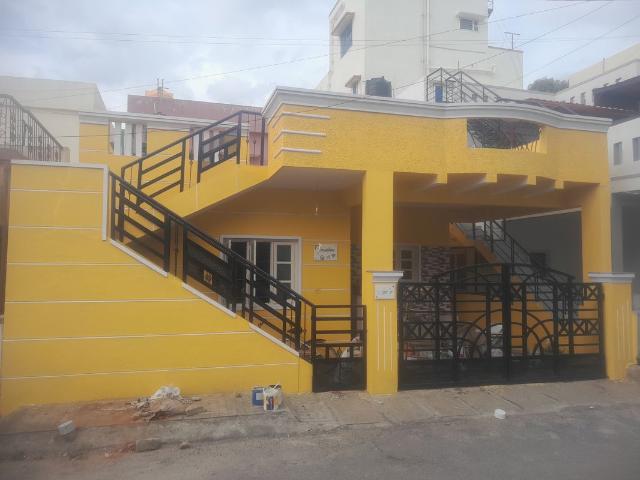 Rental | 2 BHK + Prayer Room 1200 Sq.Ft. Independent House in Ramamurthy Nagar
