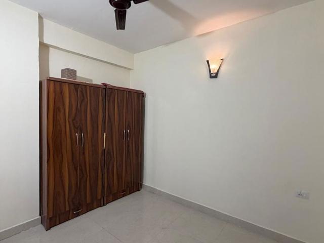 Rental | 2 BHK + Prayer Room 583 Sq.Ft. Apartment in Signature The Serenas
