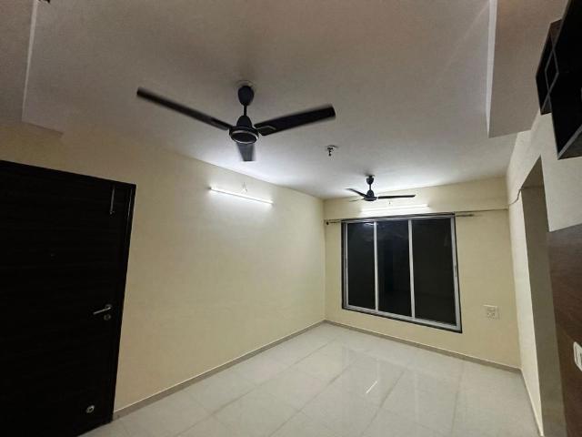 Rental | 2 BHK + Prayer Room 600 Sq.Ft. Apartment in Squarefeet Imperial Square