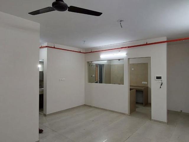 Rental | 2 BHK + Prayer Room 639 Sq.Ft. Apartment in Dosti West County