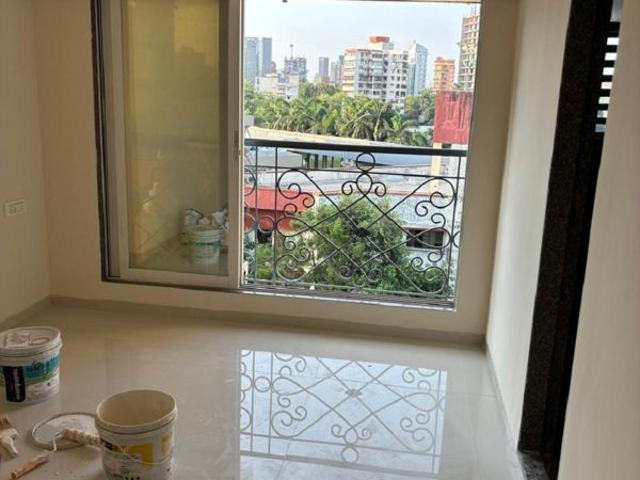 Rental | 2 BHK + Prayer Room 700 Sq.Ft. Apartment in Bandra West