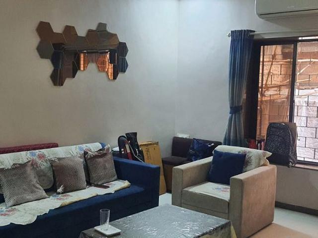 Rental | 2 BHK + Prayer Room 700 Sq.Ft. Apartment in Bandra West