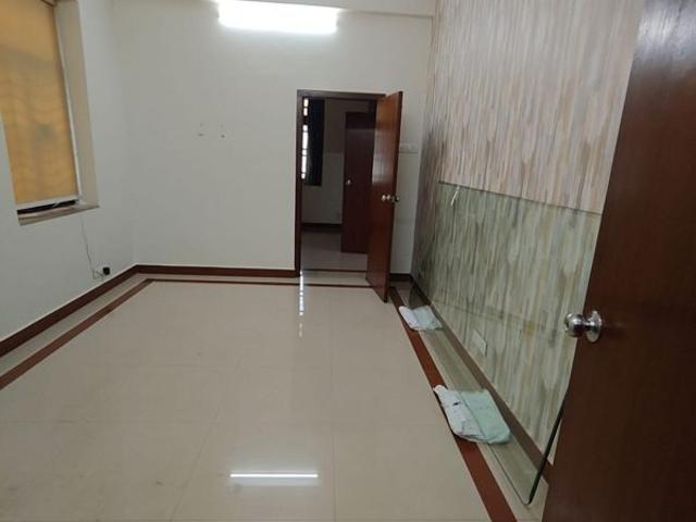 Rental | 2 BHK + Prayer Room 700 Sq.Ft. Apartment in Bandra West